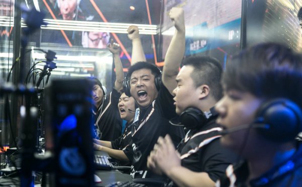 一次前所未 一次前所未