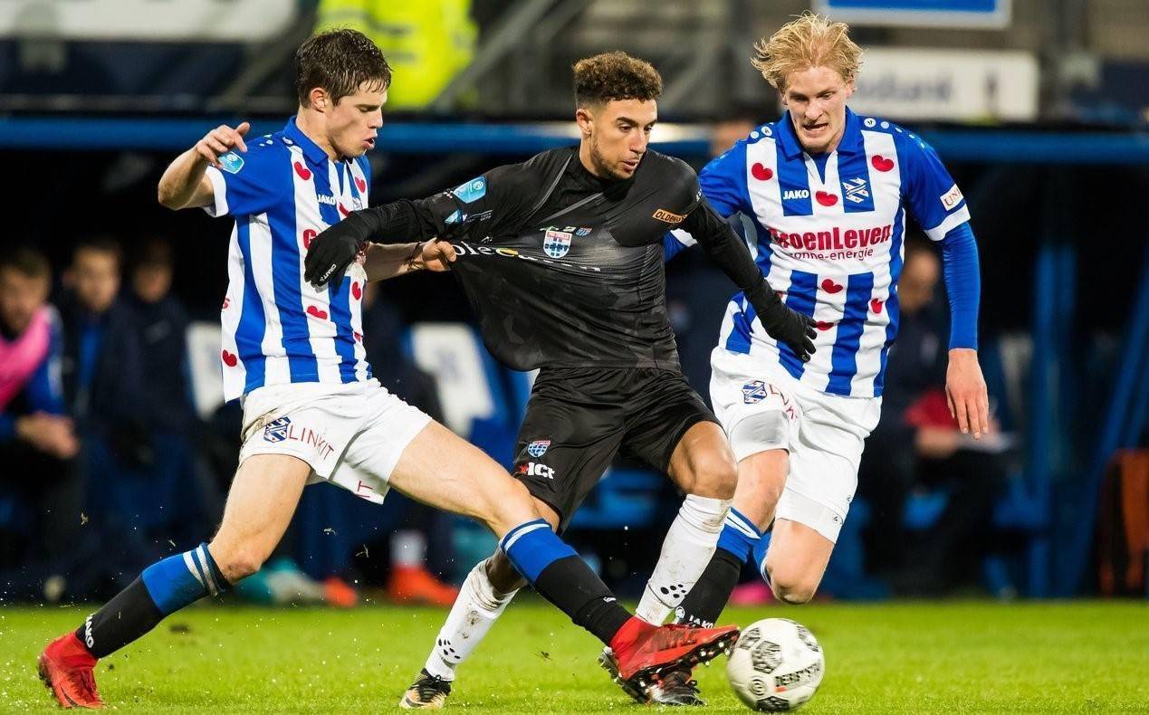 还是防守 还是防守